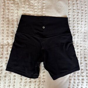 Lululemon Align High-Rise Short 6”
